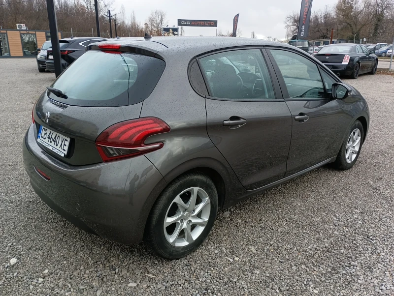 Peugeot 208, снимка 5 - Автомобили и джипове - 48204731