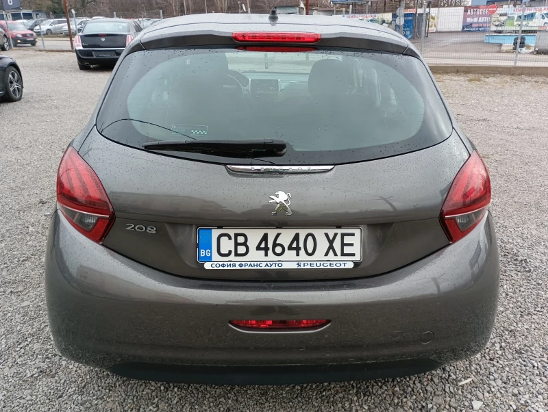 Peugeot 208, снимка 6 - Автомобили и джипове - 48204731