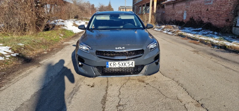 Kia XCeed 1.5 TURBO, снимка 13 - Автомобили и джипове - 48486928