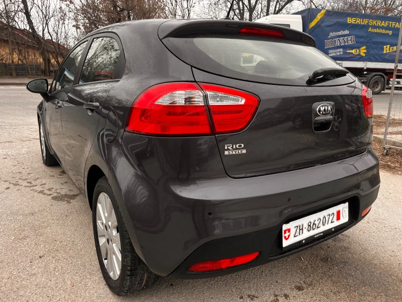 Kia Rio 1.4 LUKS, снимка 3 - Автомобили и джипове - 49024113