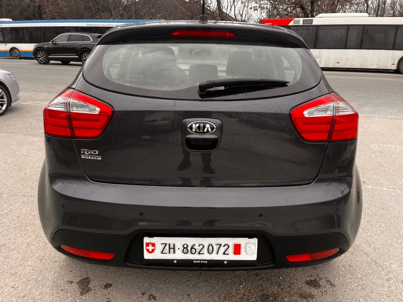 Kia Rio 1.4 LUKS, снимка 4 - Автомобили и джипове - 49024113