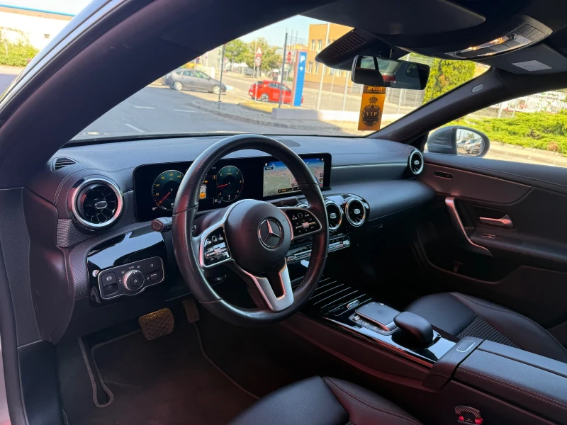 Mercedes-Benz CLA 220 ГАРАНЦИЯ* 22год* 52000km* УНИКАТ, снимка 13 - Автомобили и джипове - 50869328