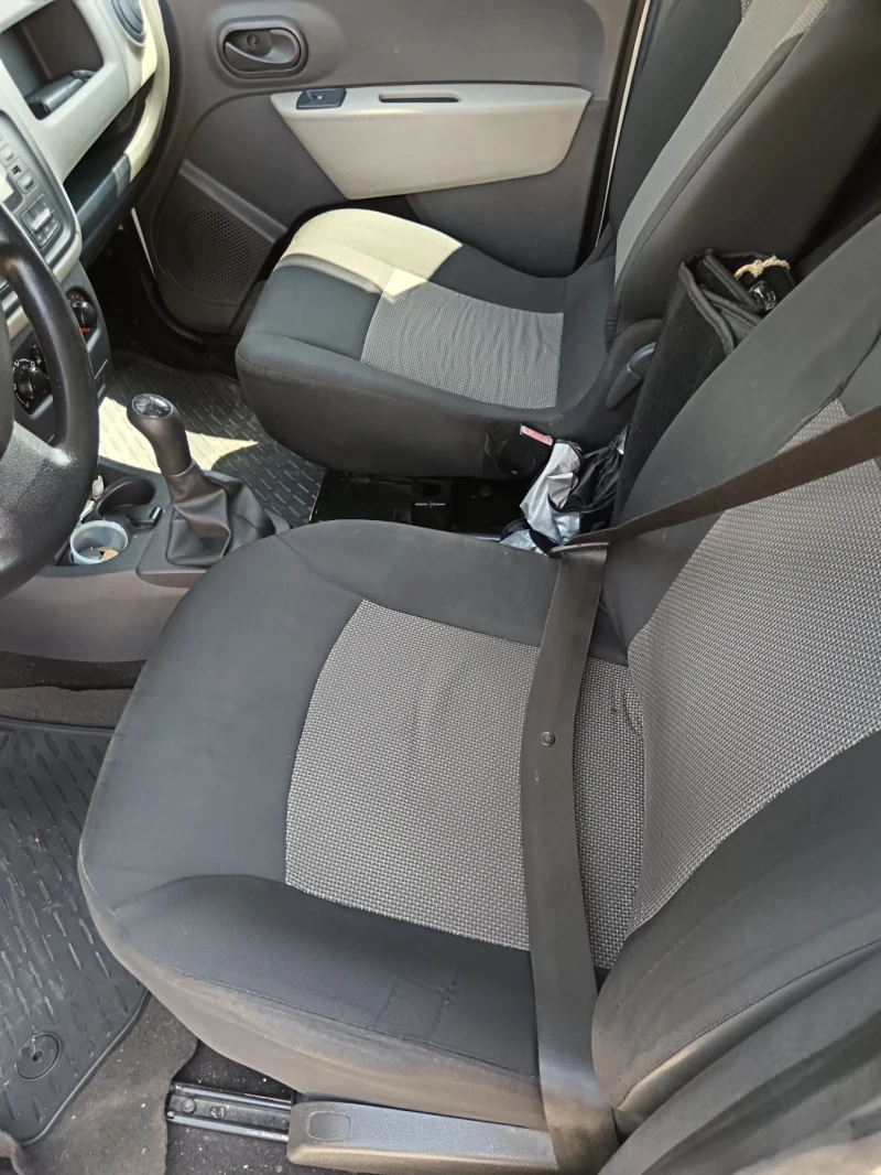 Dacia Dokker 1.5 dci, снимка 8 - Автомобили и джипове - 52566582