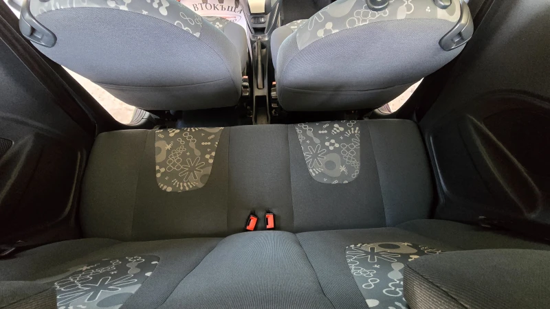 Ford Ka 2015г* бензин, снимка 12 - Автомобили и джипове - 51590677