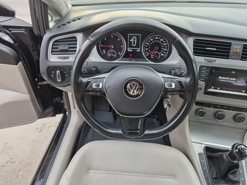 VW Golf 2.0TDI КОЖЕН САЛОН, снимка 11 - Автомобили и джипове - 51667465