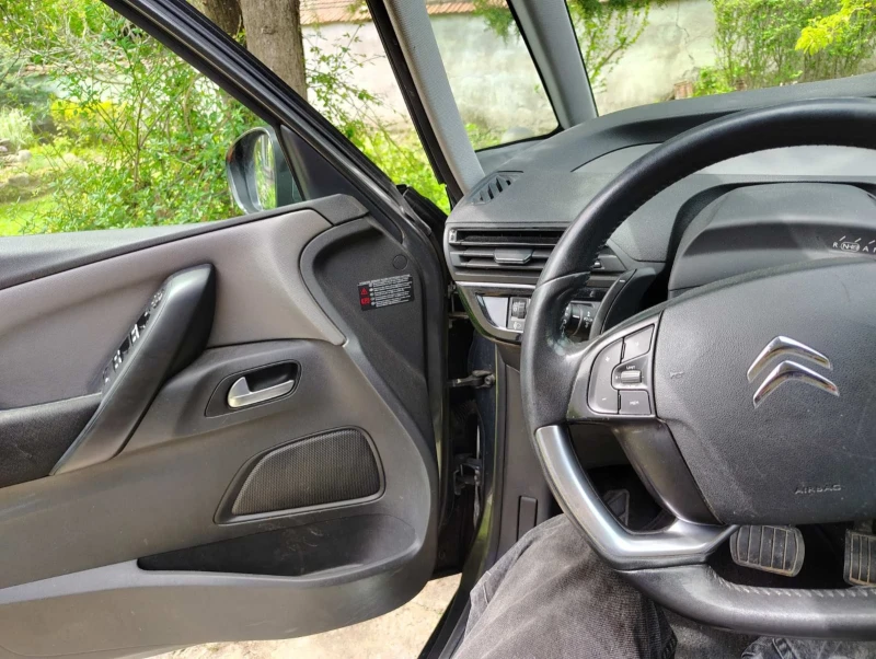 Citroen C4 Picasso 2, снимка 11 - Автомобили и джипове - 52369184