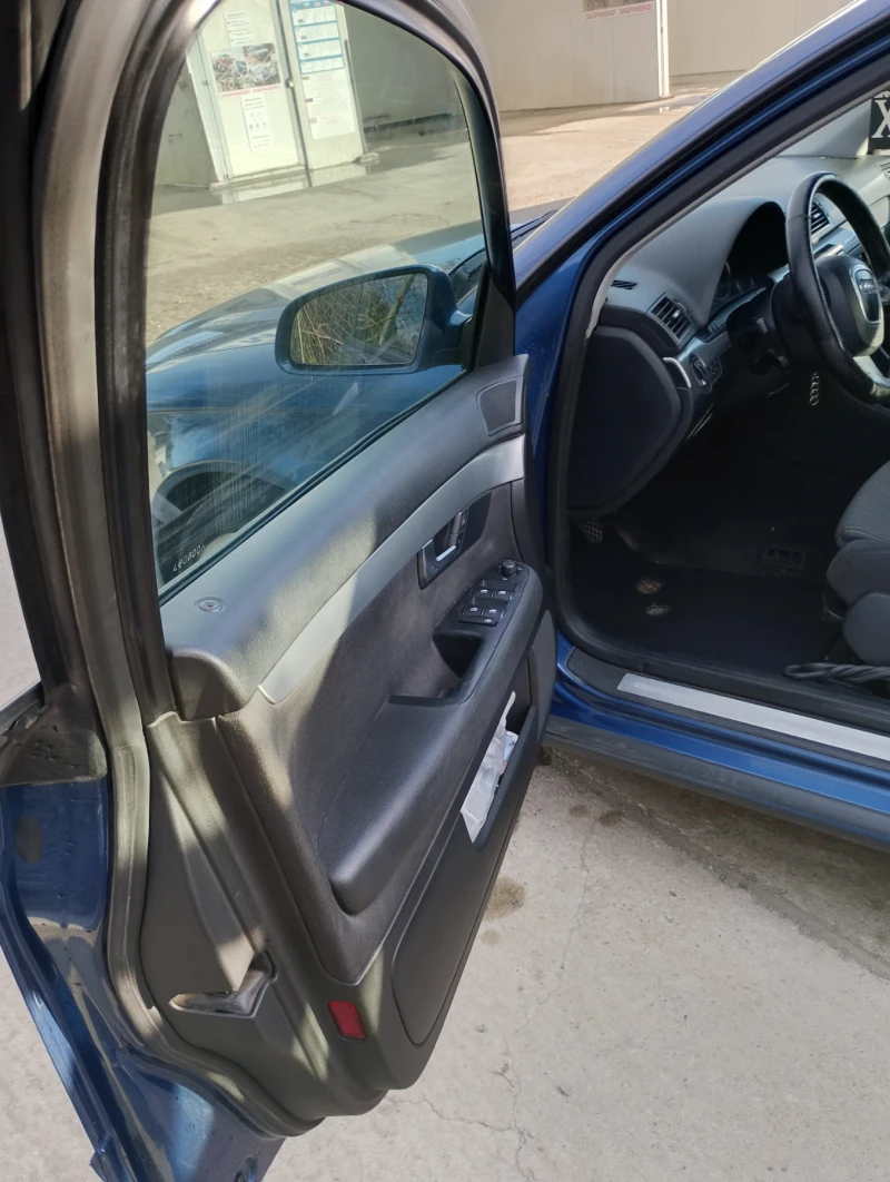 Audi A4 B7, снимка 4 - Автомобили и джипове - 52401345