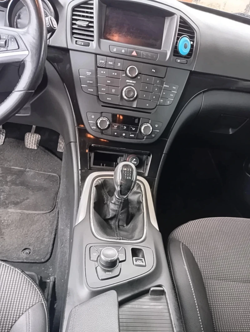 Opel Insignia, снимка 4 - Автомобили и джипове - 53485654