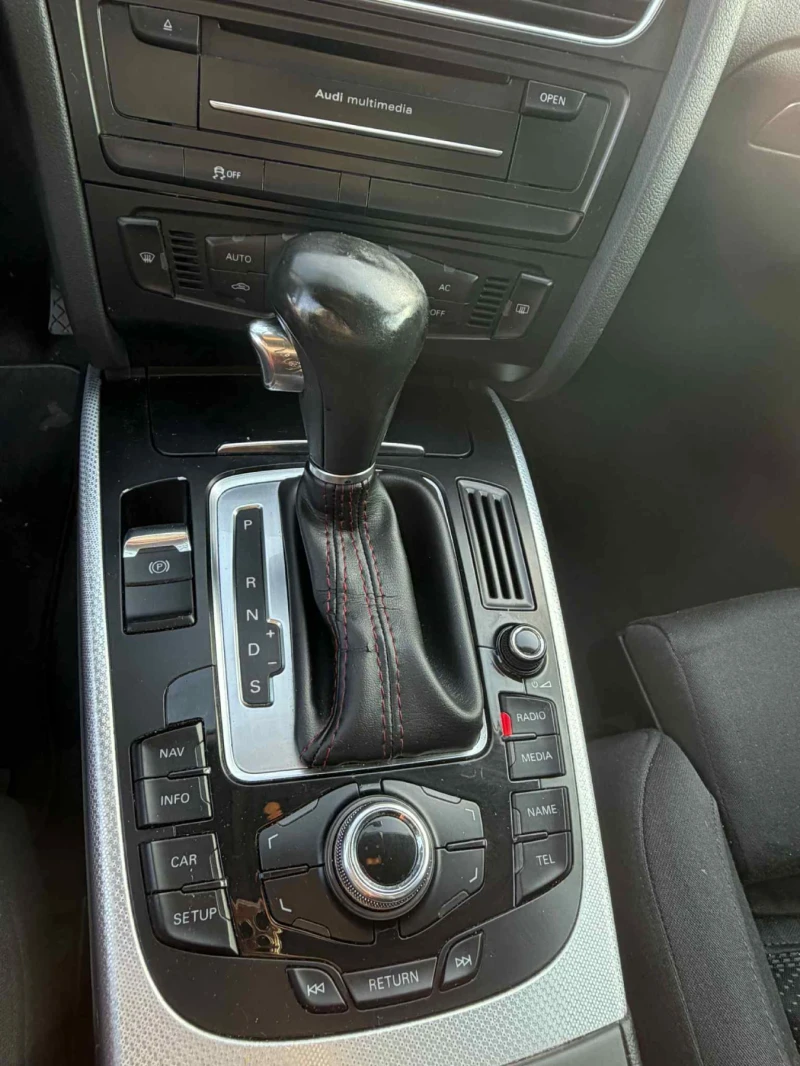 Audi A4, снимка 8 - Автомобили и джипове - 53601201