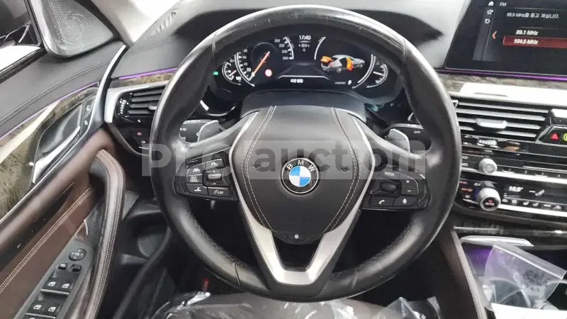 BMW 540 i xDrive, АВТОКРЕДИТ, снимка 13 - Автомобили и джипове - 55838084