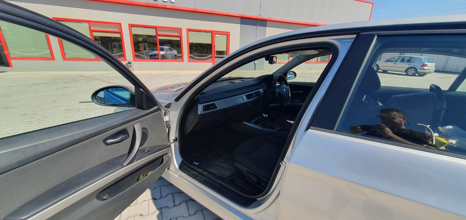 BMW 320 Десен Волан  - изображение 4