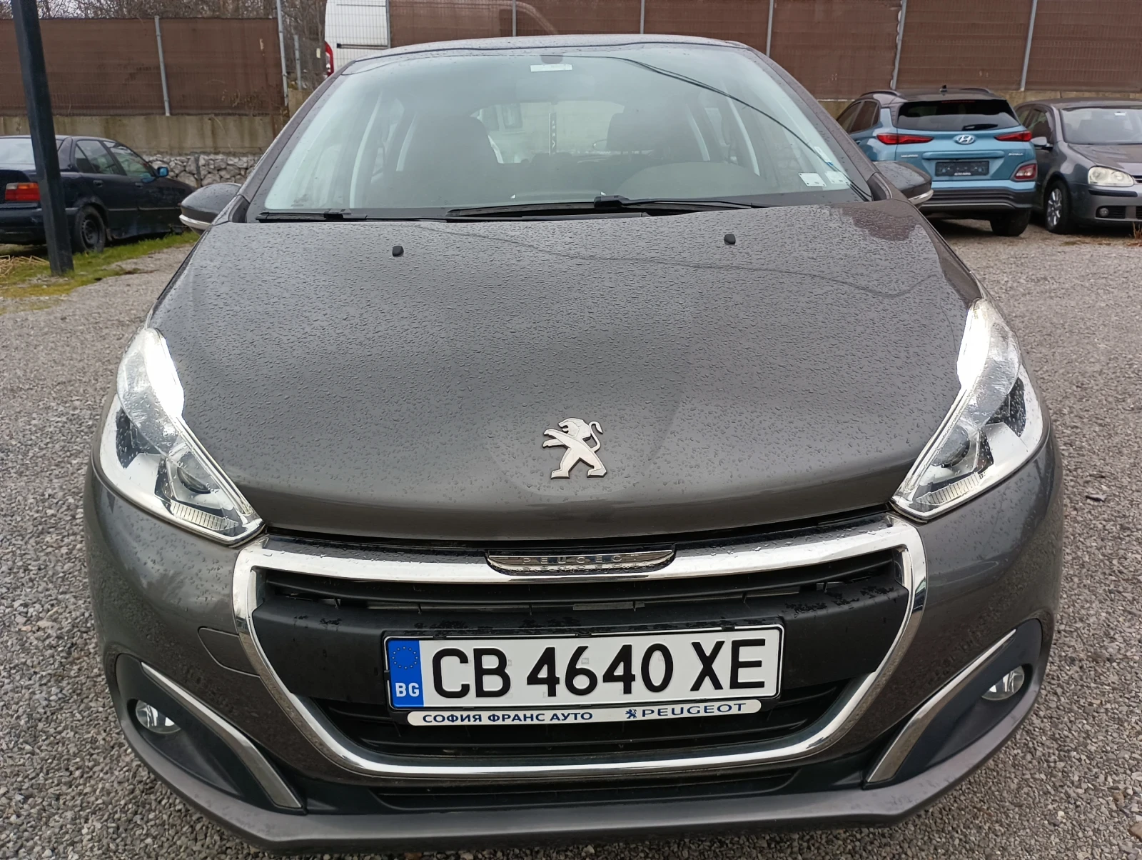 Peugeot 208  - изображение 2