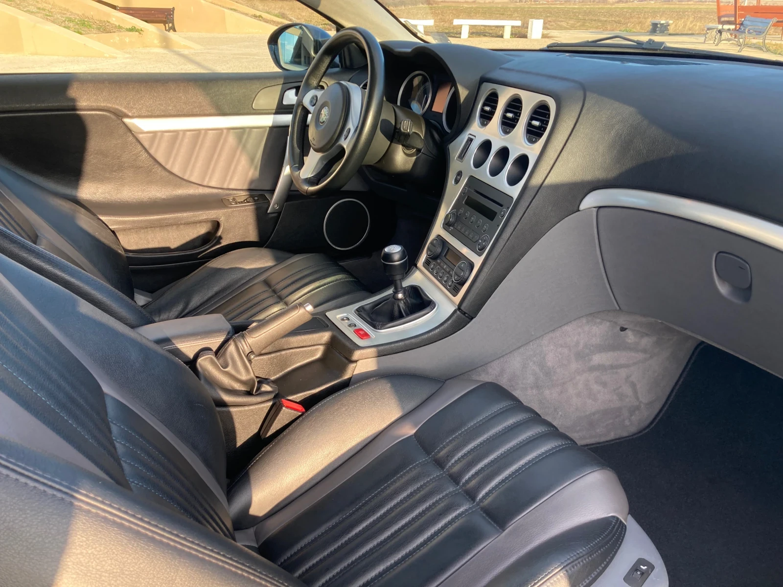 Alfa Romeo Brera 2.2 JTS - изображение 10