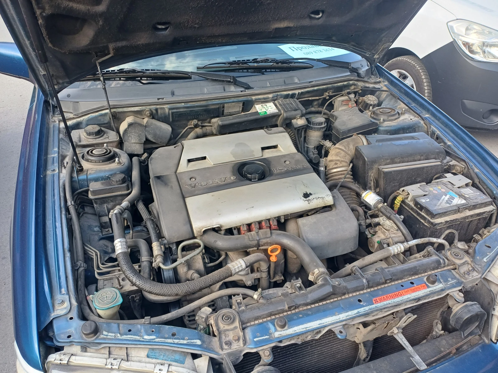 Volvo V40  - изображение 7