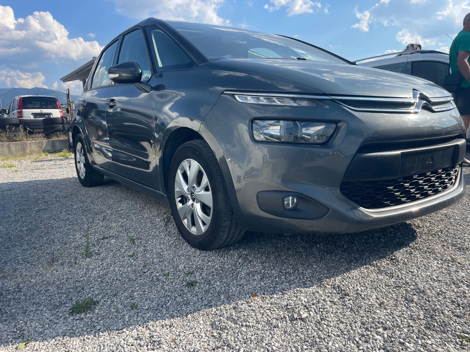 Citroen C4 Picasso  - изображение 8