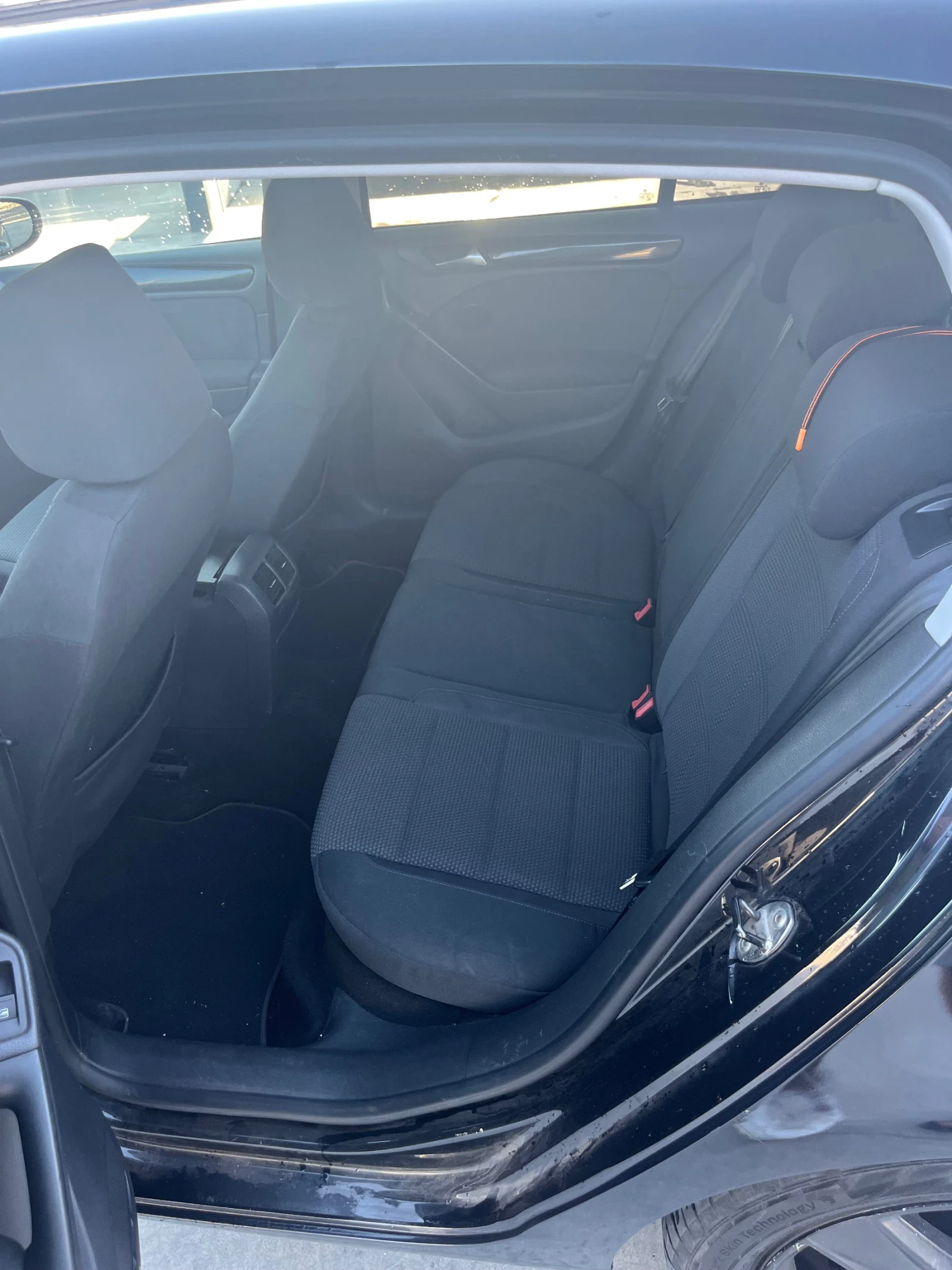 VW Golf 6 - изображение 9
