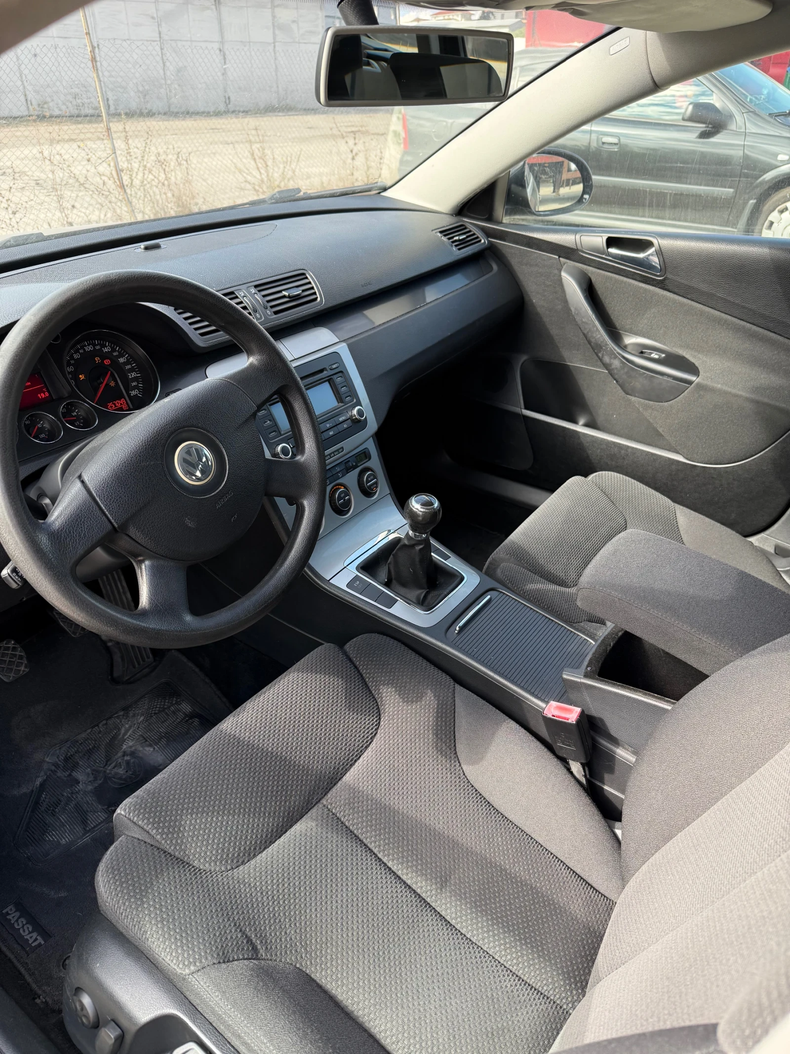 VW Passat 1.9 TDI - изображение 6