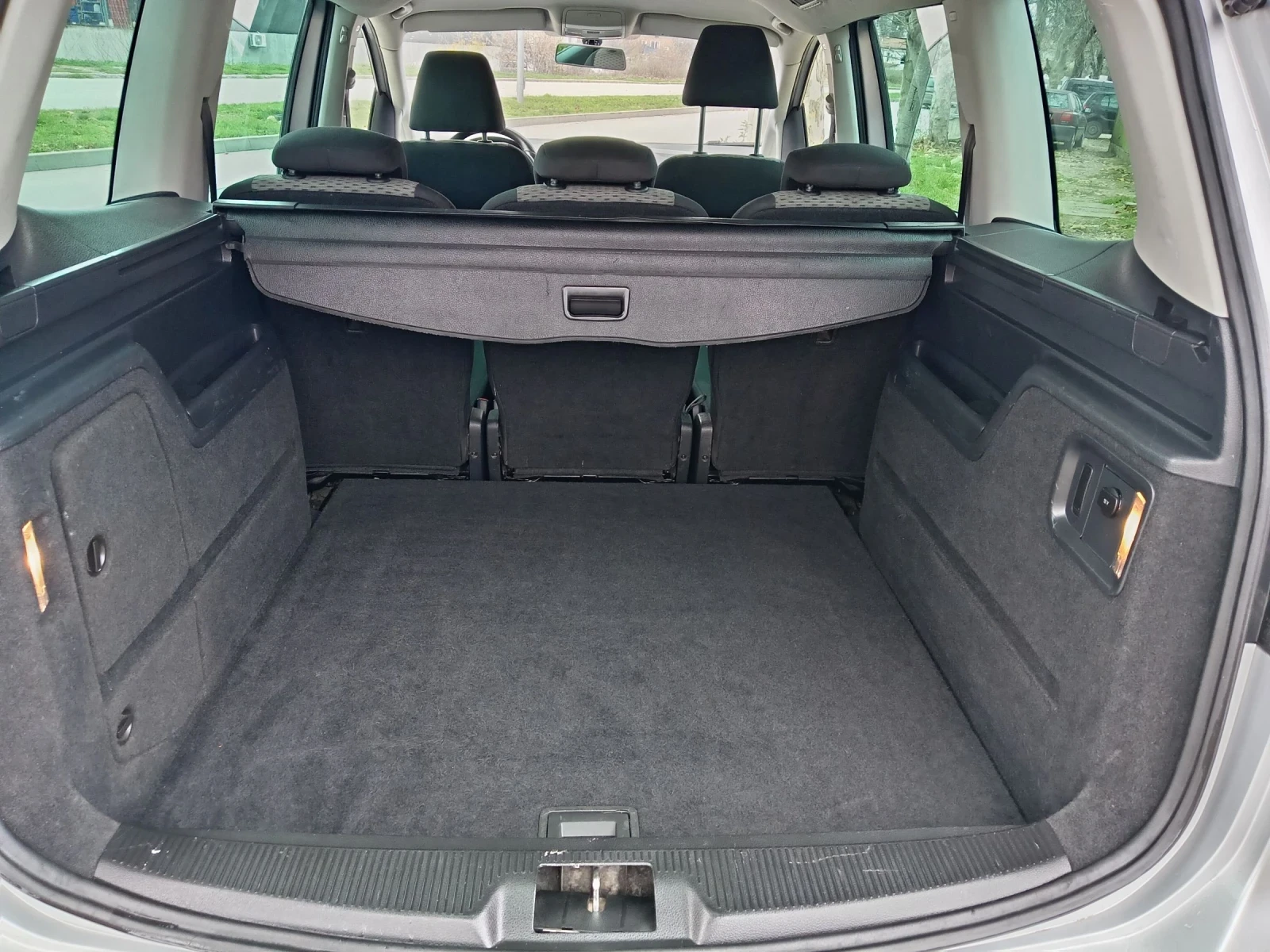 VW Sharan 2.0 - 140 �� | Mobile.bg � ����������� 12
