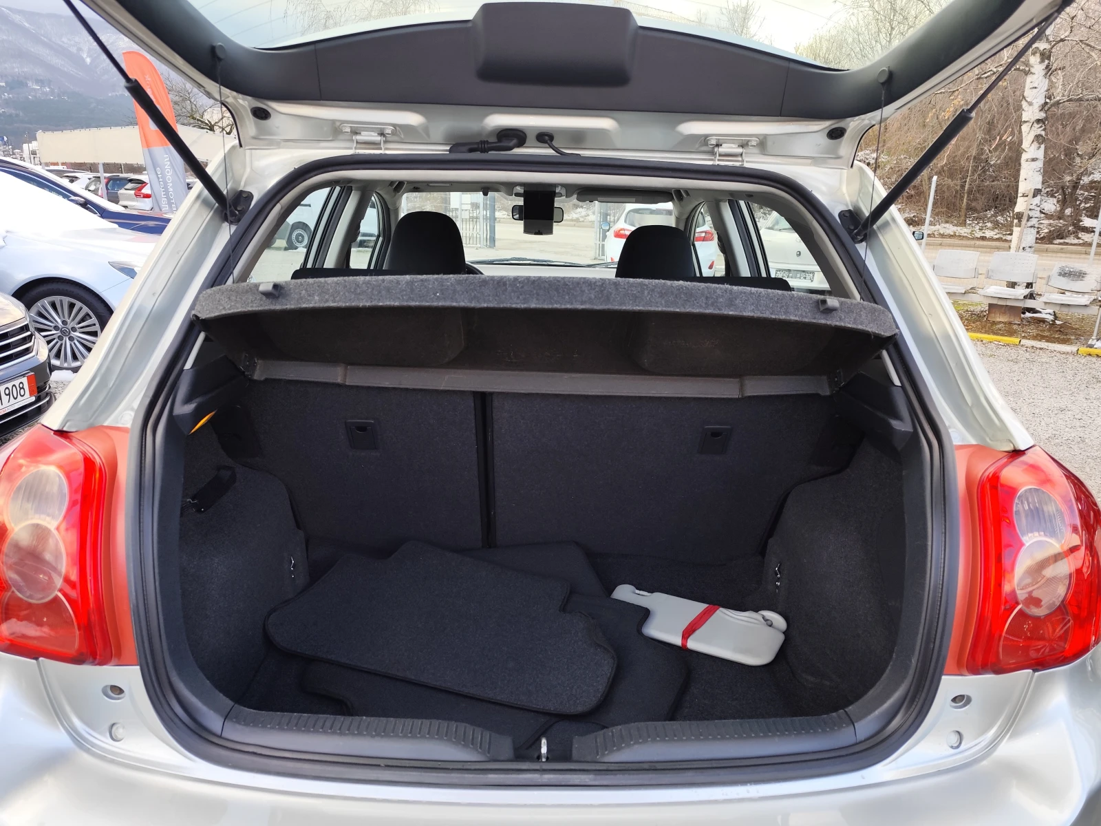 Toyota Auris 1.4D-4D* KLIMATRONIK*  | Mobile.bg � ����������� 13