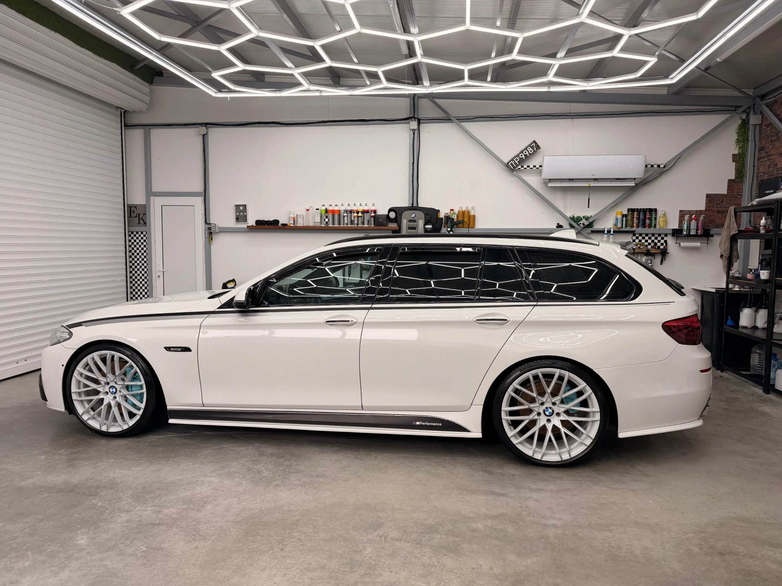 BMW 530 X-drive 258hp Bang&olufsen +  - изображение 6