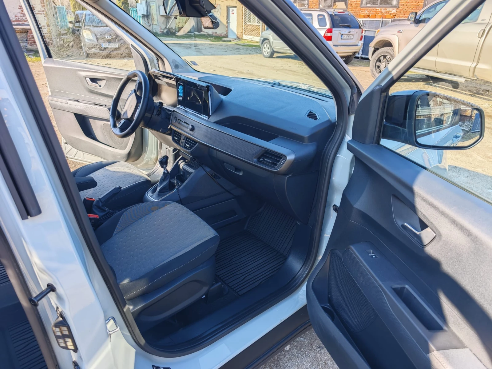 Ford Courier Tourneo Titanium, снимка 6 - Автомобили и джипове - 53772280