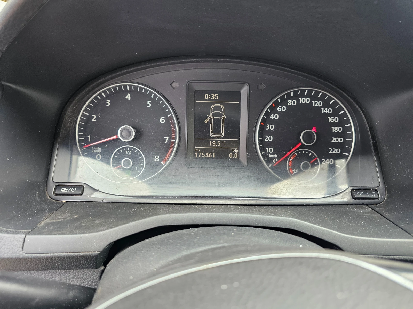 VW Caddy 1.4 TGI MAXI , снимка 11 - Автомобили и джипове - 54235495