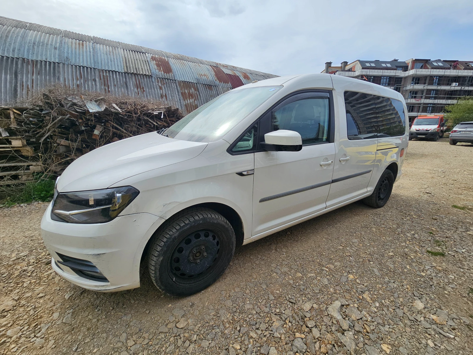 VW Caddy 1.4 TGI MAXI , снимка 3 - Автомобили и джипове - 54235495