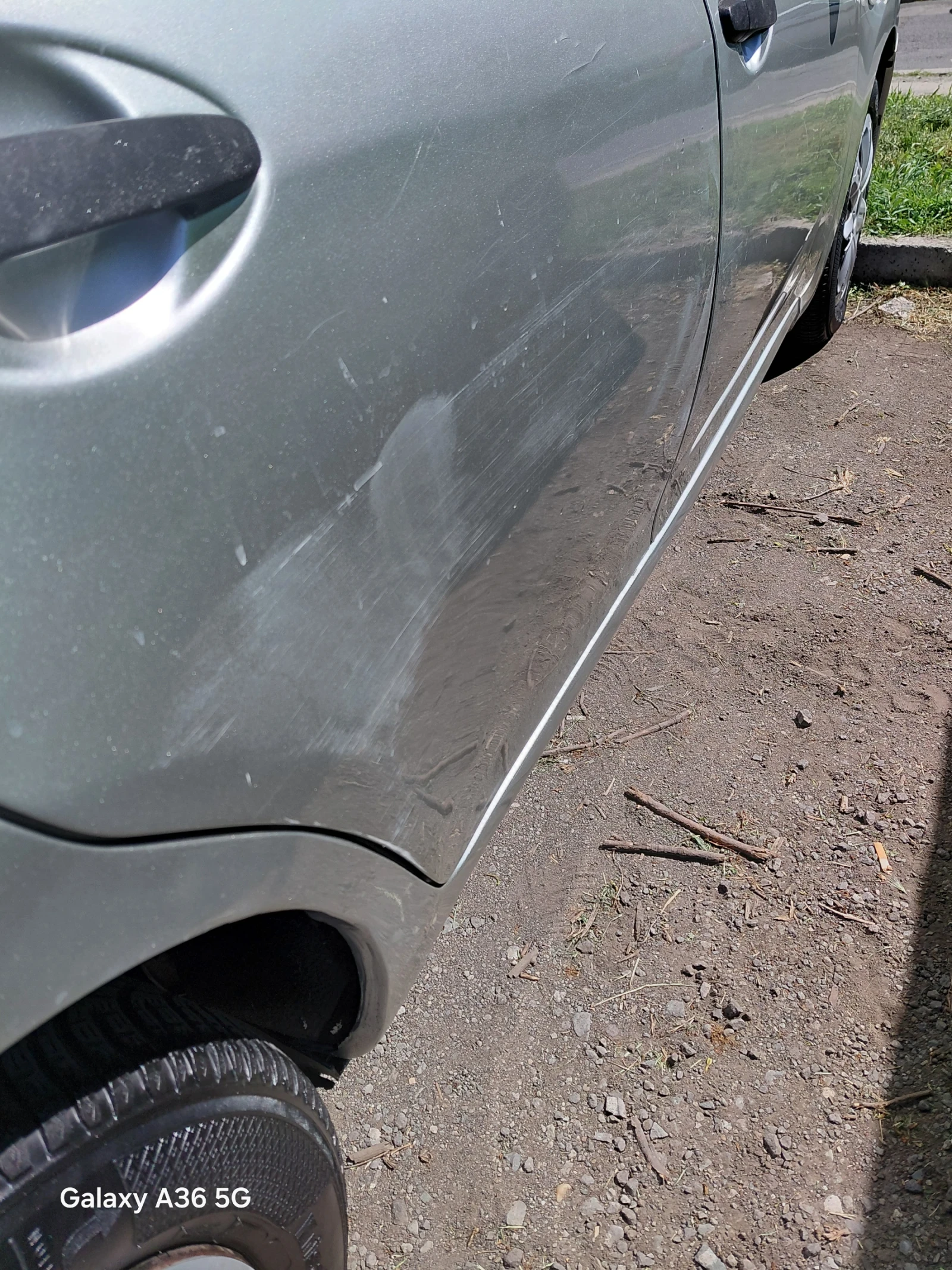 Toyota Auris 1.4 d4d, снимка 11 - Автомобили и джипове - 54824909