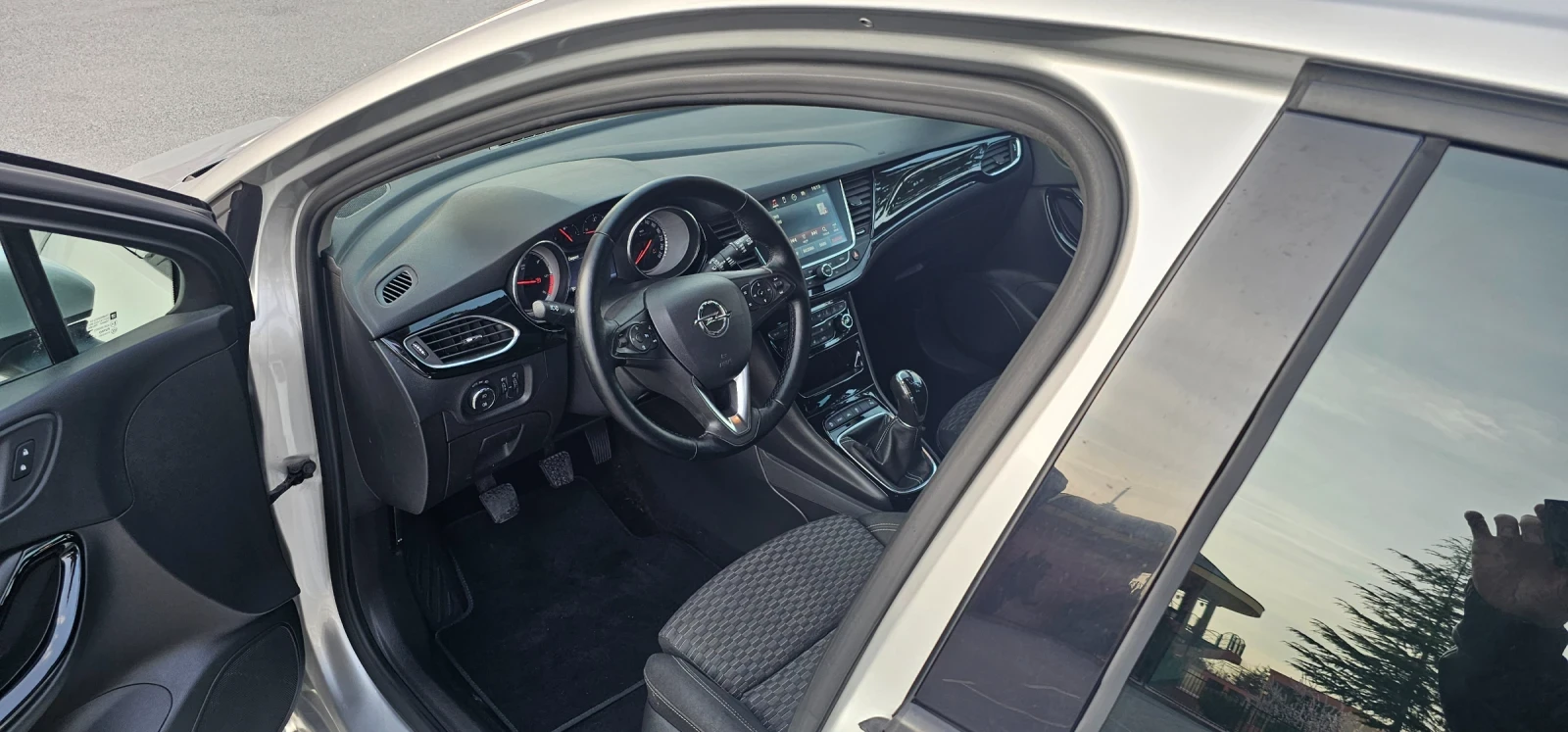 Opel Astra Cosmo 1.6 136hp, снимка 10 - Автомобили и джипове - 54483108