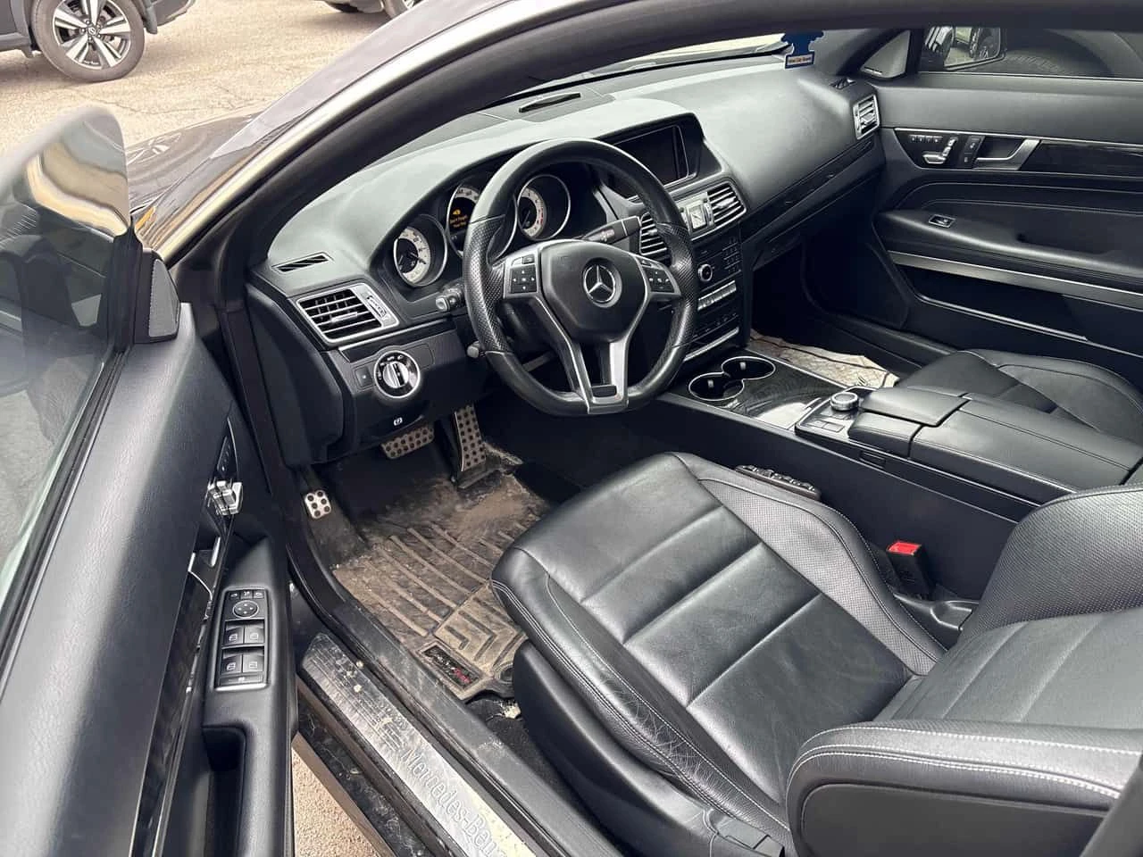 Mercedes-Benz E 400 * ДИСТРОНИК * 360 * АВТОКРЕДИТ, снимка 16 - Автомобили и джипове - 54647748