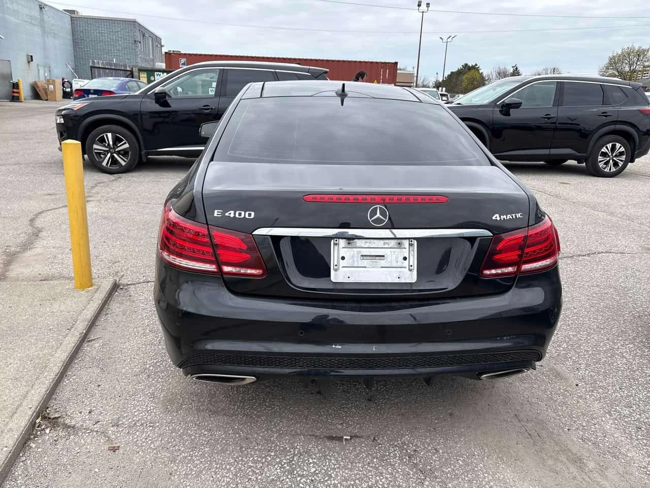 Mercedes-Benz E 400 * ДИСТРОНИК * 360 * АВТОКРЕДИТ, снимка 15 - Автомобили и джипове - 54647748
