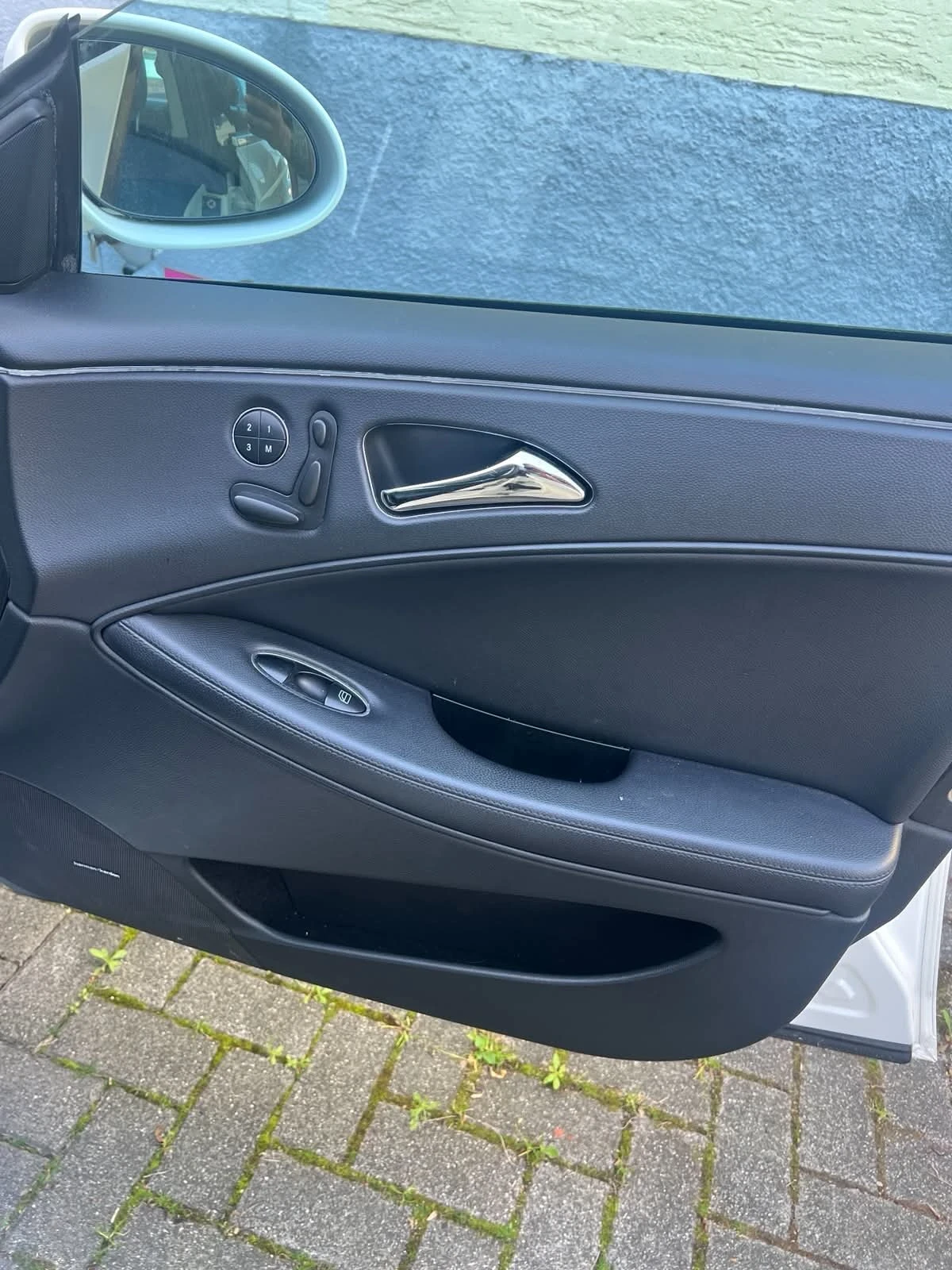 Mercedes-Benz 320, снимка 2 - Автомобили и джипове - 54682083