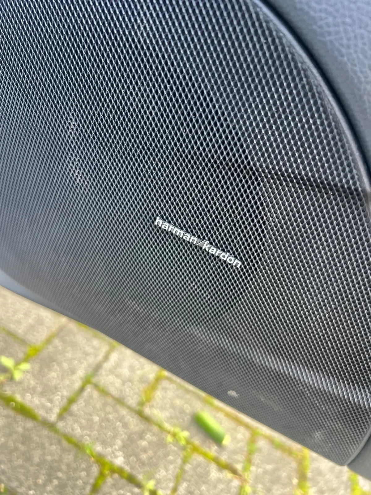 Mercedes-Benz 320