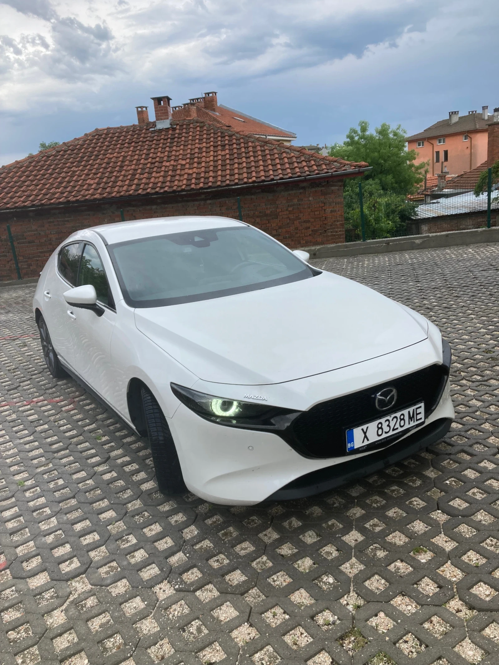 Mazda 3, снимка 2 - Автомобили и джипове - 54752264