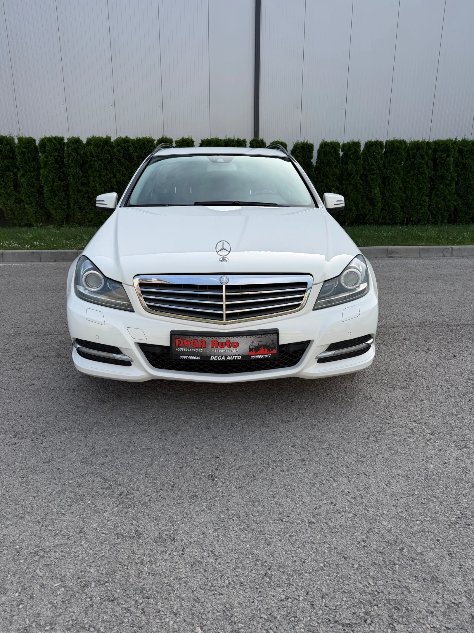 Mercedes-Benz C 220 cdi 170k.c* Автоматик* Xenon* ЛИЗИНГ* , снимка 2 - Автомобили и джипове - 54855196