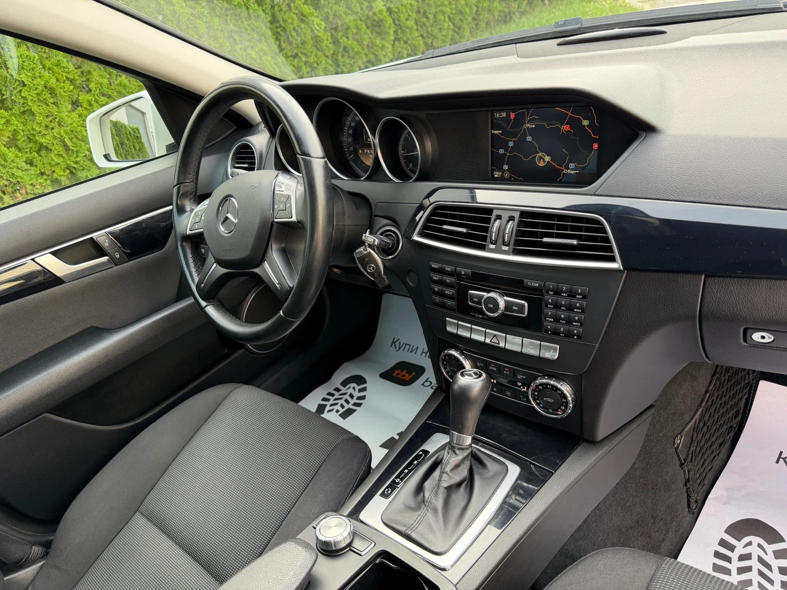Mercedes-Benz C 220 cdi 170k.c* Автоматик* Xenon* ЛИЗИНГ* , снимка 14 - Автомобили и джипове - 54855196