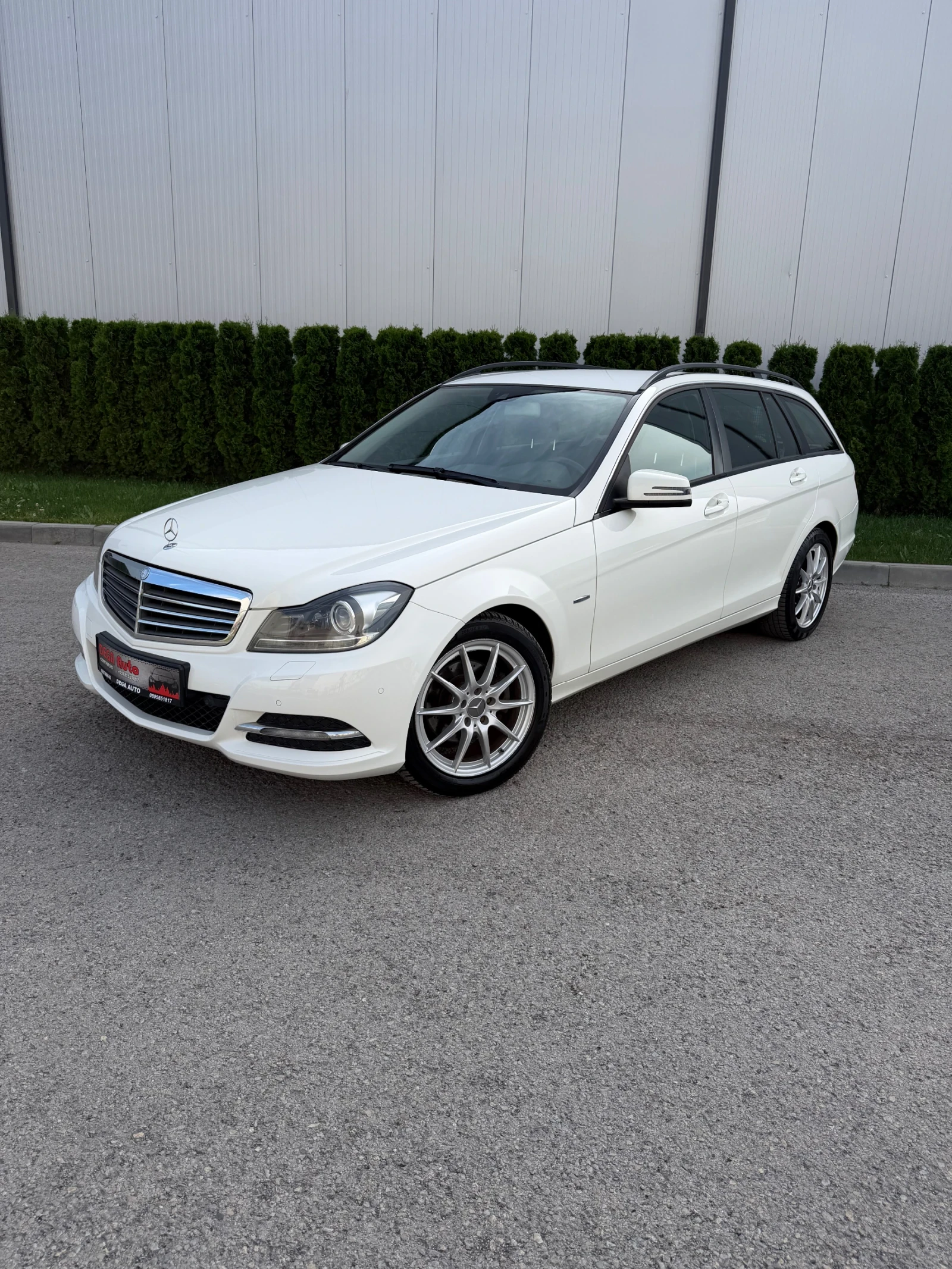 Mercedes-Benz C 220 cdi 170k.c* Автоматик* Xenon* ЛИЗИНГ* , снимка 3 - Автомобили и джипове - 54855196