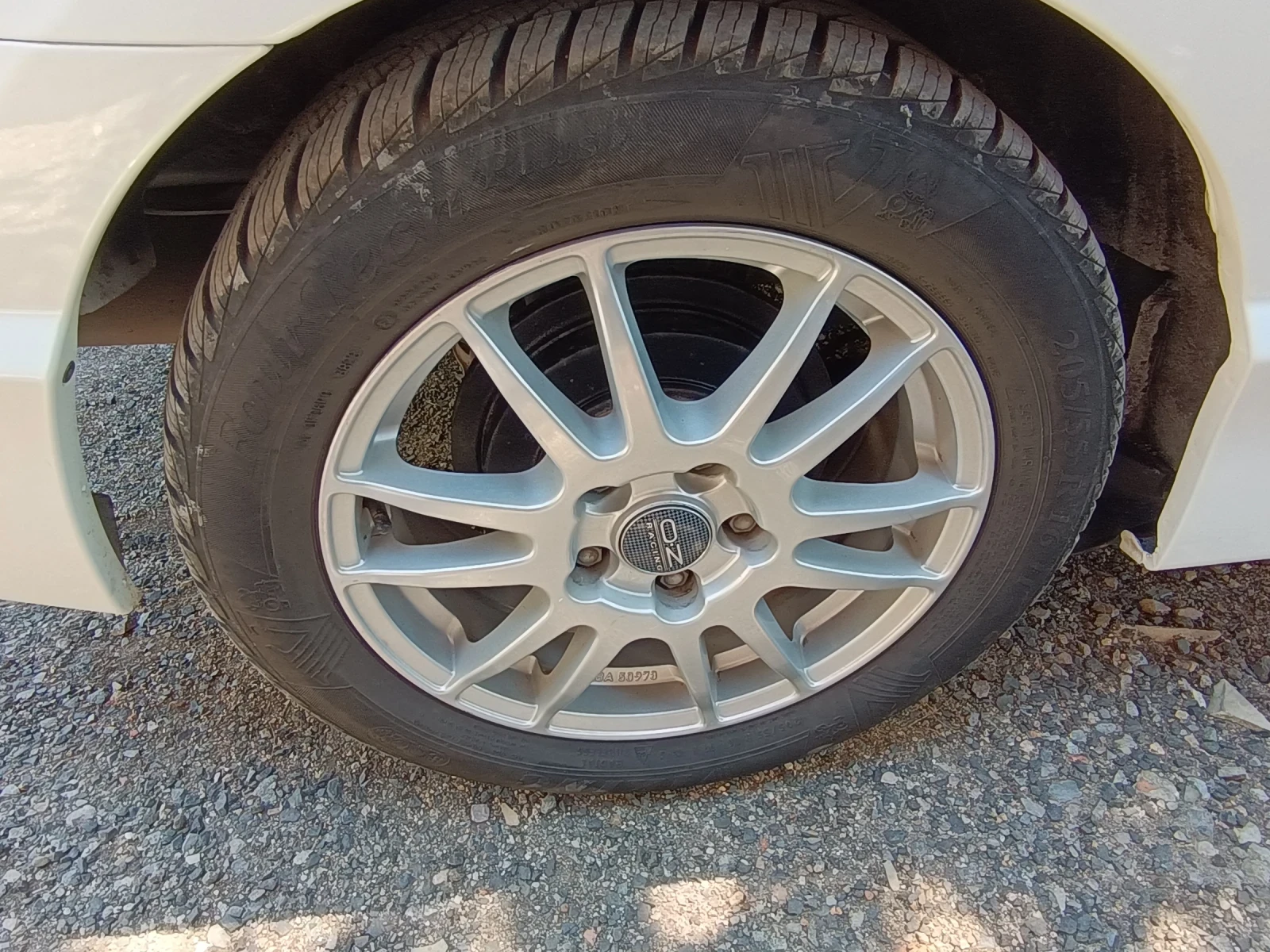 Honda Civic 8, снимка 7 - Автомобили и джипове - 54892886