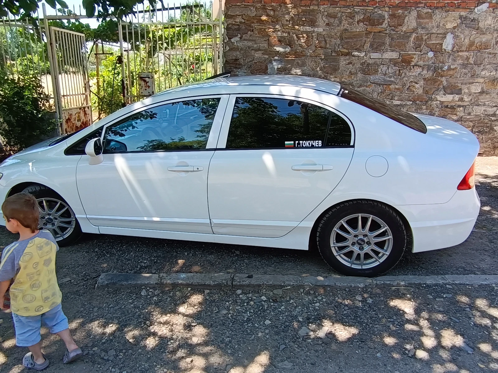 Honda Civic 8, снимка 5 - Автомобили и джипове - 54892886