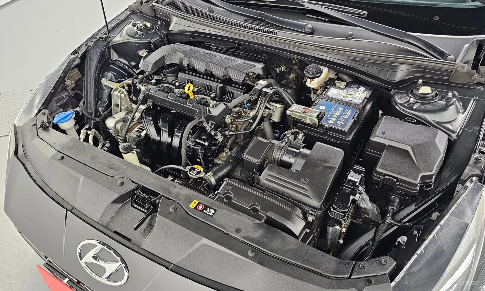 Hyundai Elantra, снимка 6 - Автомобили и джипове - 55188411
