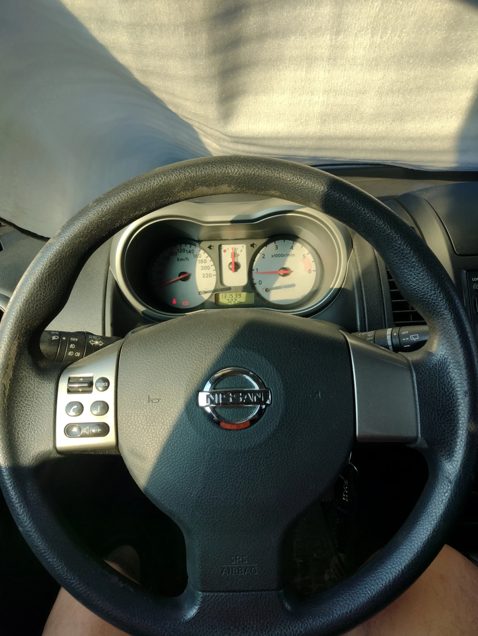 Nissan Note, снимка 6 - Автомобили и джипове - 55306694