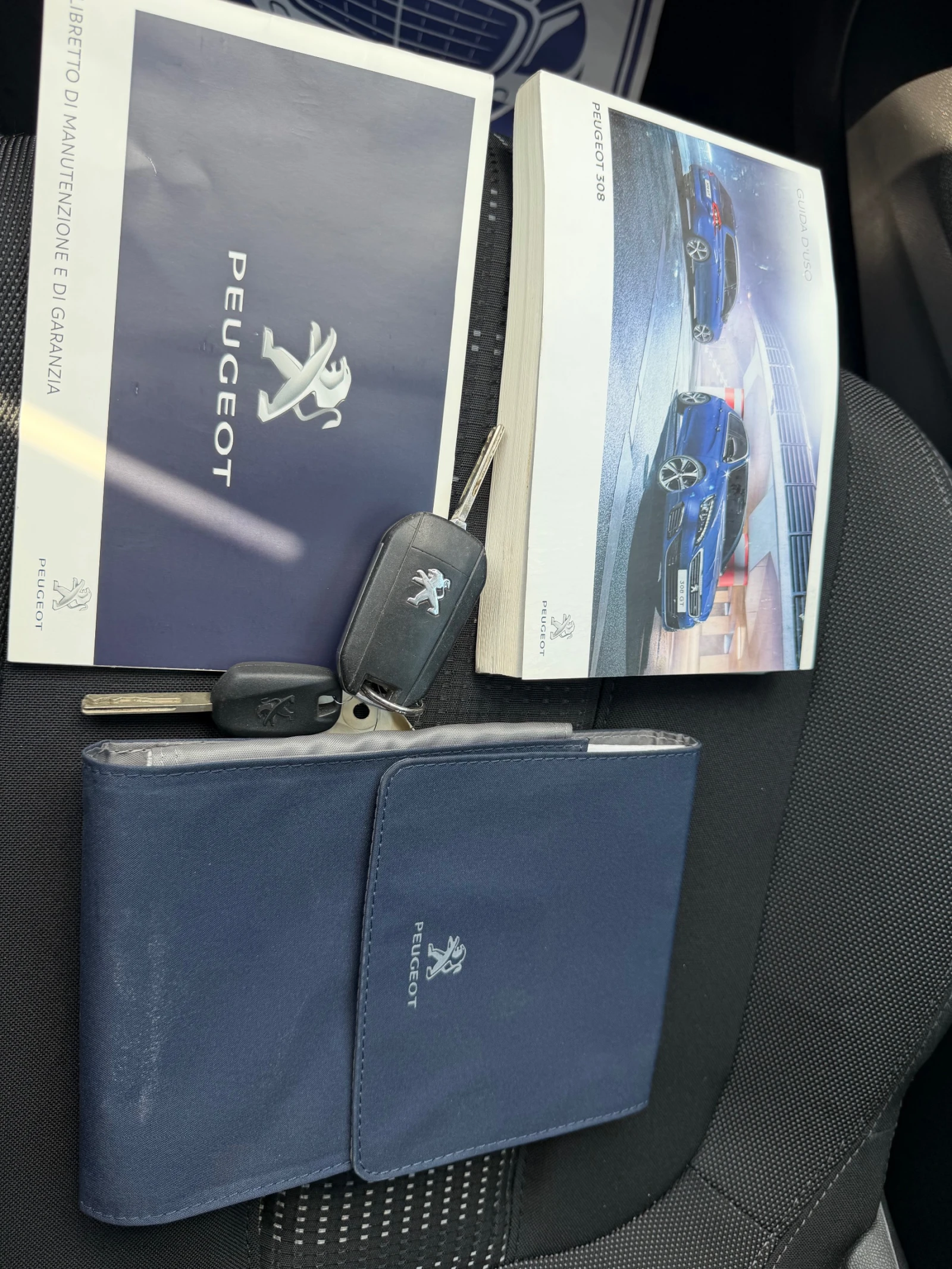 Peugeot 308 2, 0 HDI ALLURE, снимка 13 - Автомобили и джипове - 55586708