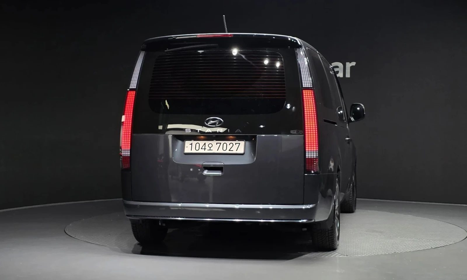 Hyundai Staria 9-Seater Inspiration, снимка 4 - Автомобили и джипове - 55613164