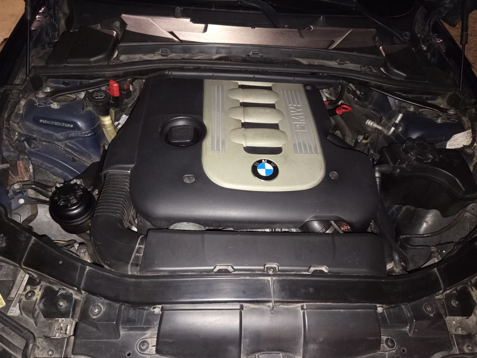 BMW 330 BMW 330D XDRIVE, снимка 9 - Автомобили и джипове - 55695228