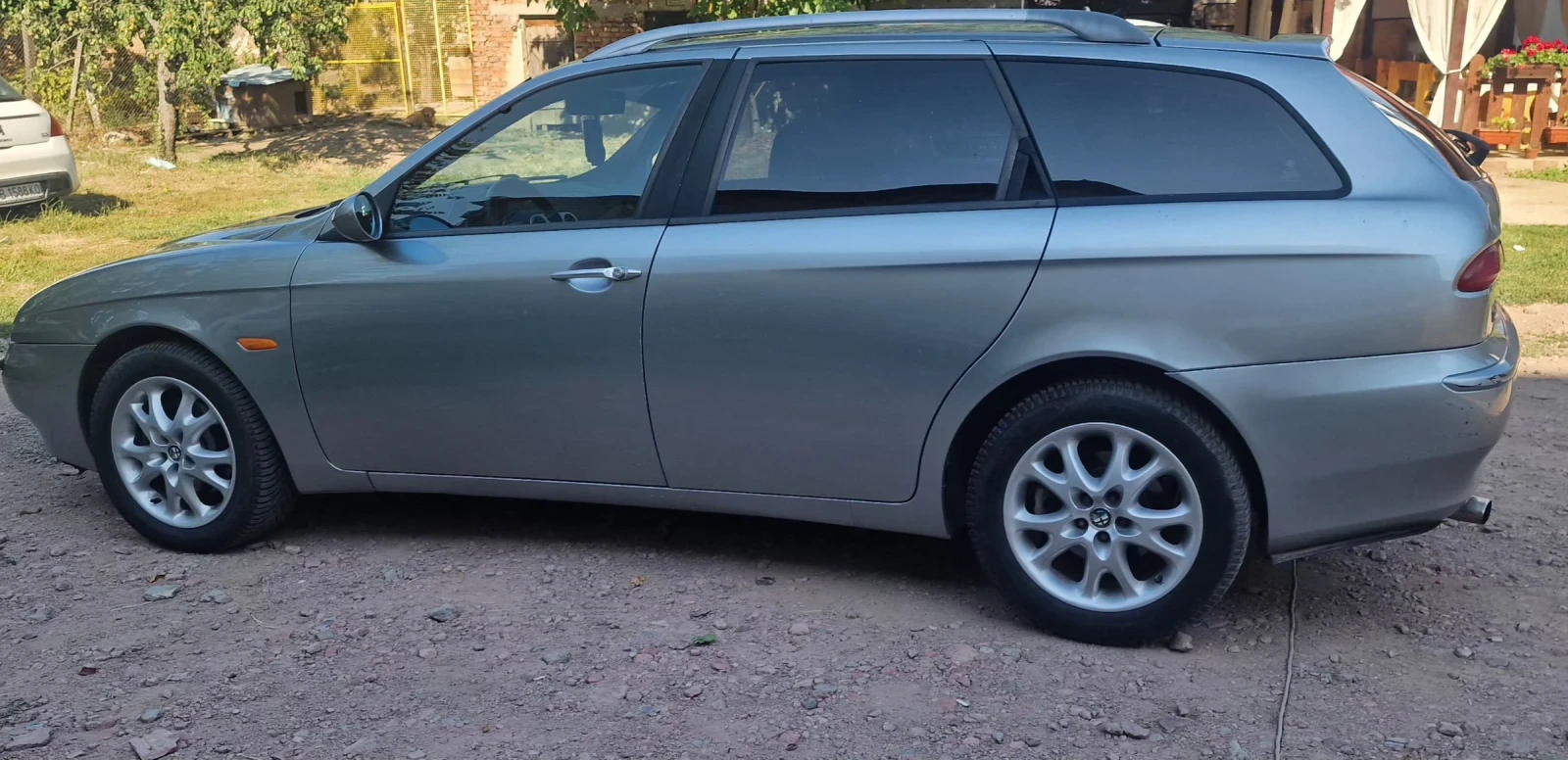 Alfa Romeo 156, снимка 2 - Автомобили и джипове - 56130392