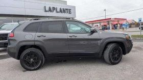 Jeep Cherokee * Trailhawk * CARFAX * ���� �� �� | Mobile.bg � ����� ������ 2