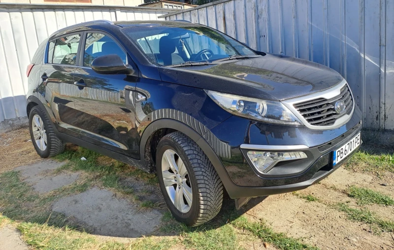 Kia Sportage, снимка 4 - Автомобили и джипове - 51526101