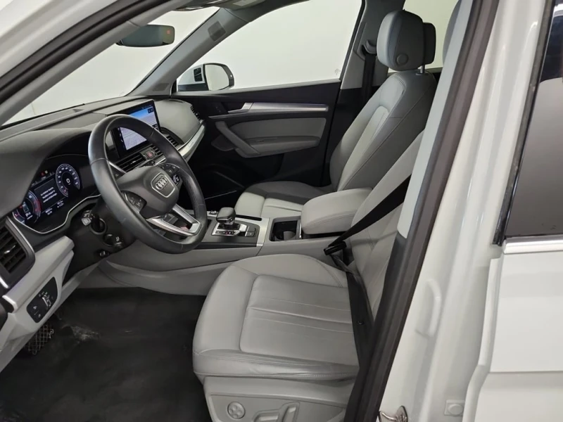 Audi Q5 * TECHNIK * CARFAX * БЕЗ ПЪРВОНАЧАЛНА ВНОСКА, снимка 7 - Автомобили и джипове - 52713981