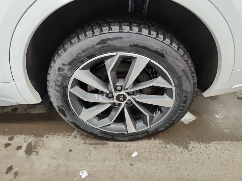 Audi Q5 * TECHNIK * CARFAX * БЕЗ ПЪРВОНАЧАЛНА ВНОСКА, снимка 8 - Автомобили и джипове - 52713981