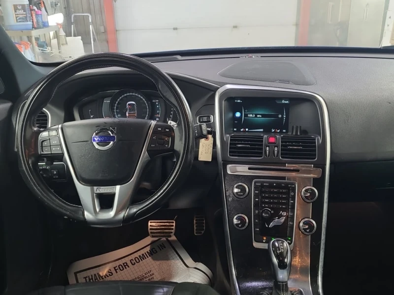 Volvo XC60 * R DESIGN * CARFAX * ЦЕНА ДО БЪЛГАРИЯ, снимка 9 - Автомобили и джипове - 53057210
